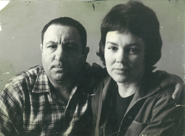 Фотопортреты Э.Неизвестного 60-70-ые гг.: с женой Диной Мухиной